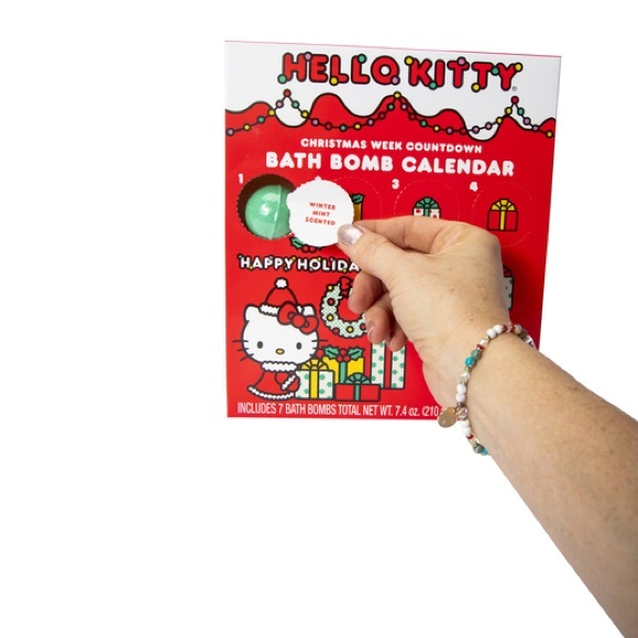 Hello Kitty Christmas Week countdown bath bomb calendar nwot - Picture 2 of 4